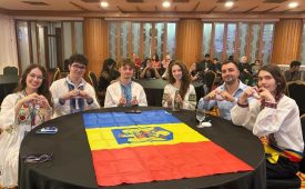 Aur și marele premiu la Olimpiada Internațională de Chimie Aplicată, pentru un elev de la Colegiul Cuza din Focșani 2 aur chimie rentea 3
