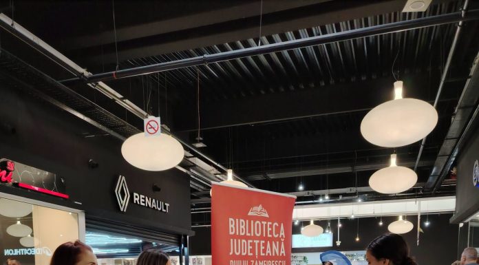 Biblioteca a fost la Focșani Mall!