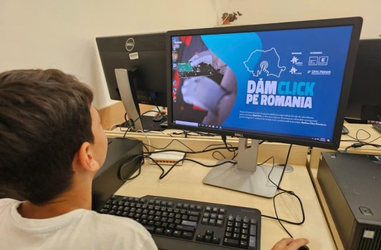 Peste 2.500 de calculatoare recondiționate vor fi donate școlilor, ONG-urilor și instituțiilor sociale din țară