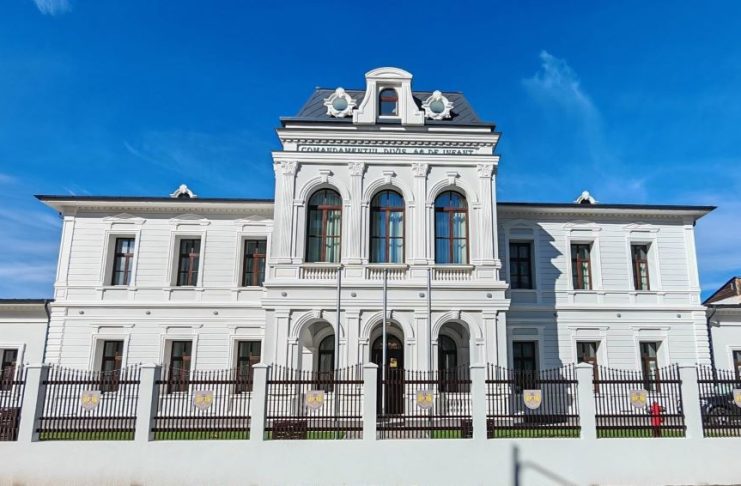 FOTO Centrul Militar Zona Vrancea, renovat / O bijuterie arhitectonică