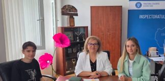 Elevii de 10 de la bacalaureat și-au ridicat premiul oferit de Guvern, prin intermediul Inspectoratului Școlar Vrancea