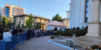 FOTO Manifestări religioase desfășurate în siguranță, în weekend / Urmează manifestările de la Mănăstirea Brazi