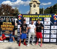 FOTO Evoluții foarte bune pentru tinerii sportivi pregătiți de Viorel Otavă la o competiție națională de box 6 medalii box