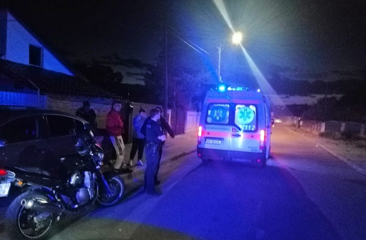 Fetiță, acroșată de o motocicletă la Odobești