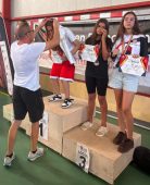 VIDEO-FOTO Aur și argint pentru fetele de la CS Otavă Viorel la Campionatul Național de Box 1 podium fete box 2