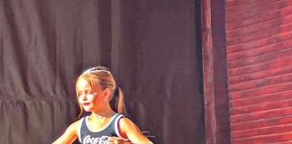 VIDEO-FOTO Micuța Sofia Rusu a cules aplauze la Zilele Comunei Pufești