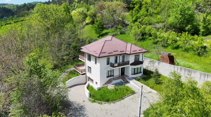 Se caută doritori și pentru concesionarea Vilei Nistorești