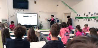 FOTO Din online, față în față, la Gheorgheni: AICitizens și Novatronic, două echipe de robotică unite prin mentorat și pasiunea pentru tehnologie