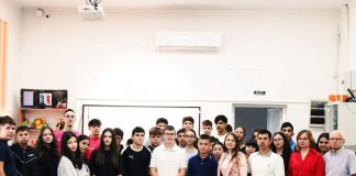 FOTO AICitizens promovează robotica, imaginația și tehnologia în școlile din județ