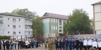 FOTO Ziua Armatei Române, sărbătorită prin întâlniri cu elevii din județ