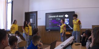Echipa de robotică BrickBot a Colegiului Național „Unirea” aduce educația STEAM în mediul rural prin proiectul „FIRST Step Into STEAM”