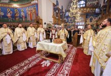 FOTO Prinos de cinstire adus Sfintei Cuvioase Parascheva la Buzău și Focșani catedrala ciprian 1
