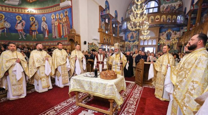 FOTO Prinos de cinstire adus Sfintei Cuvioase Parascheva la Buzău și Focșani