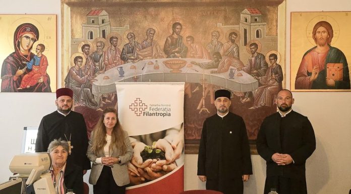 FOTO Consultații oftalmologice gratuite pentru 100 de vârstnici din protoieriile Panciu și Focșani II