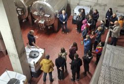 FOTO Vrancea pe harta ecoturismului național: OMD „Vin în Vrancea” a organizat primul info trip dedicat agențiilor de profil din România 5 crama unu