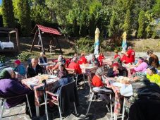 crucea rosie pensionari