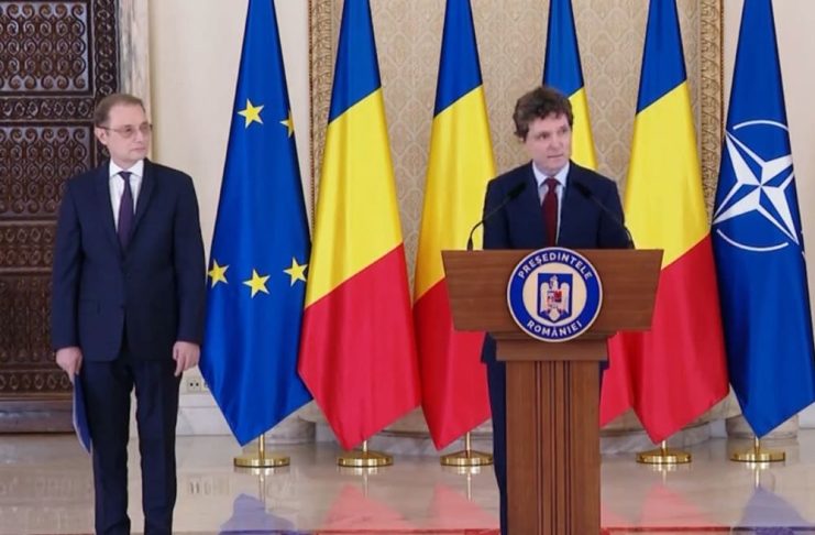 Nicușor Dan: ”Domnul Niculescu are libertatea să decidă formula de guvern – politic, tehnocrat” / Luca Niculescu: ”Prima misiune va fi construirea unei majorități parlamentare care să voteze un guvern ce va fi profund ancorat în direcția europeană și euroatlantică a României”