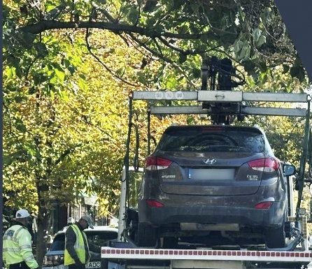 Primăria Focșani va ridica din nou mașinile parcate neregulamentar