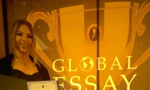 Melinda Lazarin, eleva anului 2026 la CN Unirea, laureată la Global Essay Prize John Locke Institute