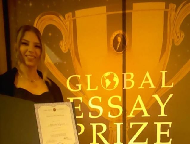 Melinda Lazarin, eleva anului 2026 la CN Unirea, laureată la Global Essay Prize John Locke Institute