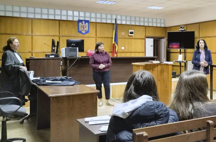 FOTO Activități cu elevii din Focșani, de Ziua Europeană a Justiției